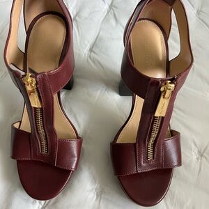Beautiful Michael Kors Berkley burgundy/maroon heels. EUC